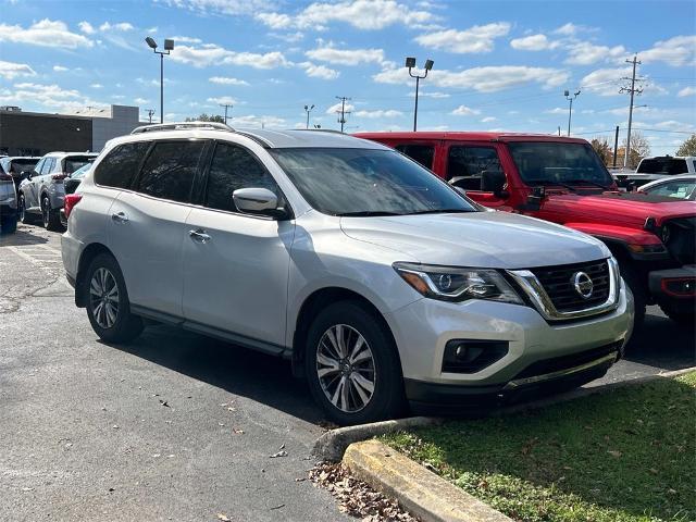 used 2020 Nissan Pathfinder car, priced at $22,998