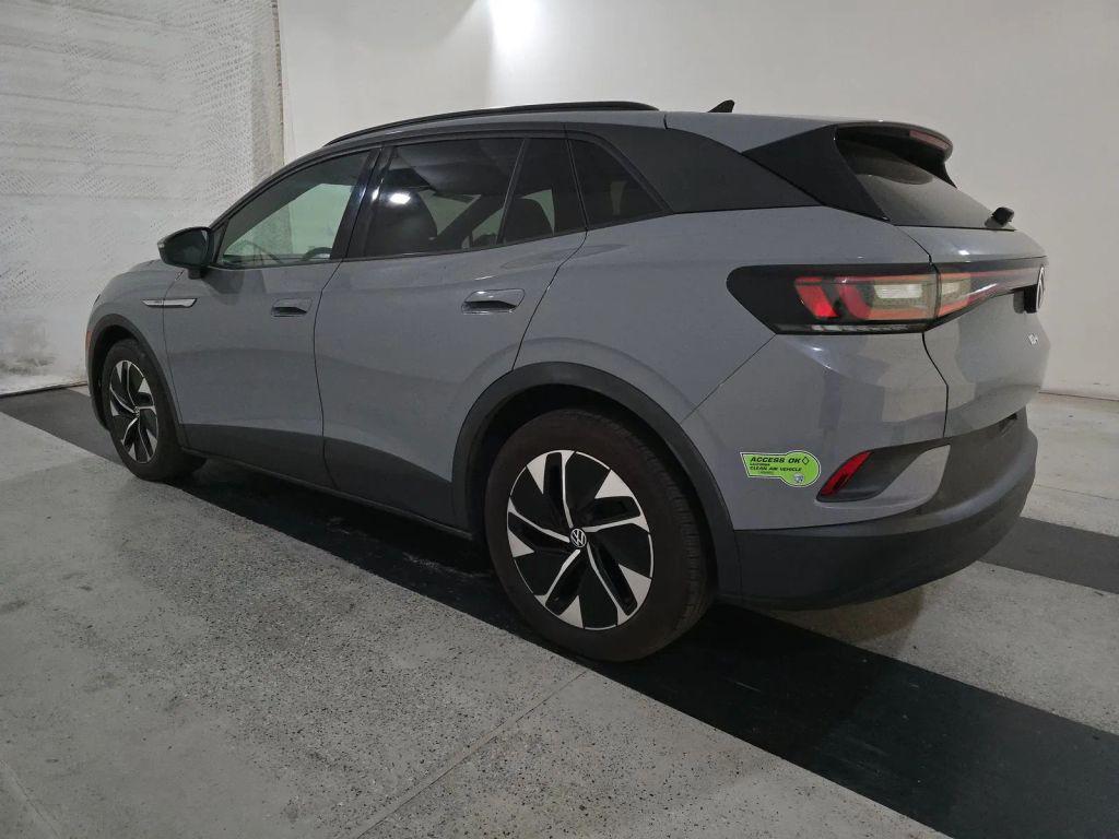 used 2021 Volkswagen ID.4 car, priced at $20,400