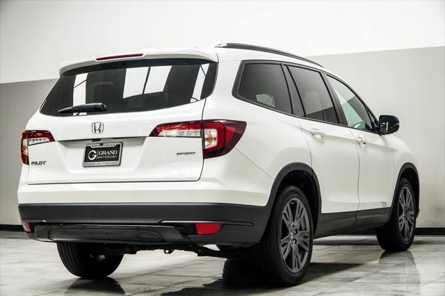 used 2022 Honda Pilot car, priced at $28,199