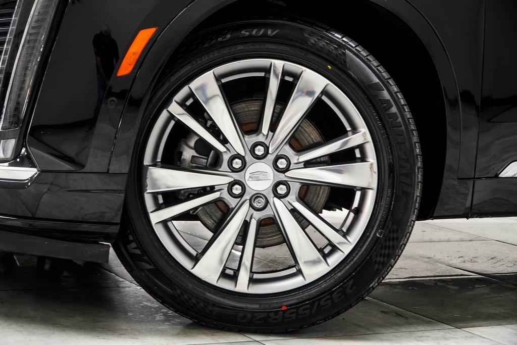 used 2022 Cadillac XT6 car, priced at $31,997