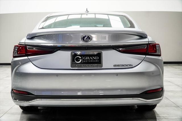 used 2022 Lexus ES 300h car, priced at $31,900