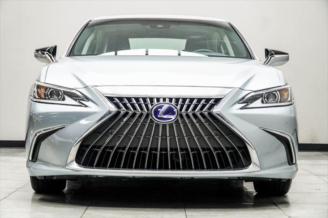 used 2022 Lexus ES 300h car, priced at $31,900