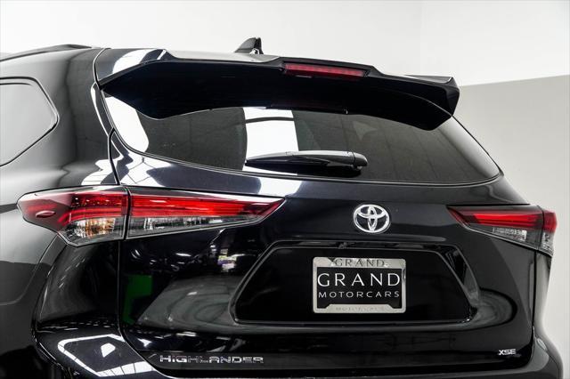 used 2024 Toyota Highlander car, priced at $40,570