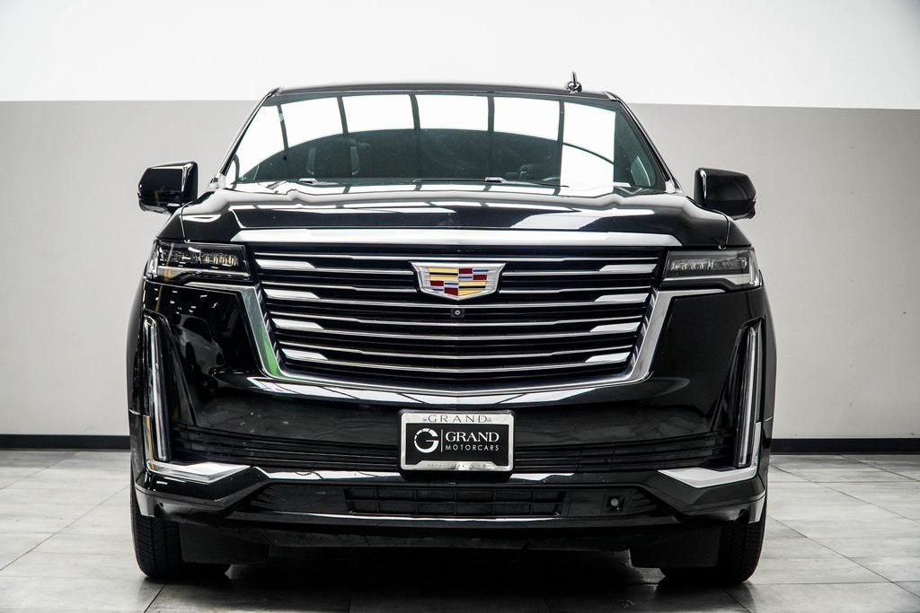 used 2022 Cadillac Escalade ESV car, priced at $59,788