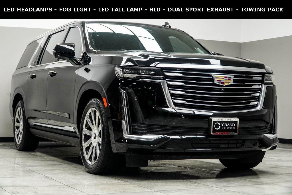 used 2022 Cadillac Escalade ESV car, priced at $59,788