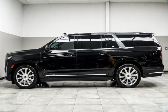 used 2022 Cadillac Escalade ESV car, priced at $63,111