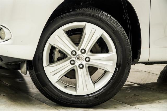 used 2010 Toyota Highlander car, priced at $9,995