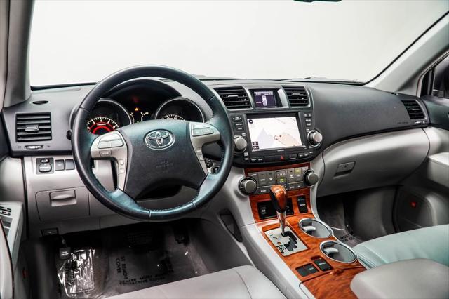 used 2010 Toyota Highlander car, priced at $9,995