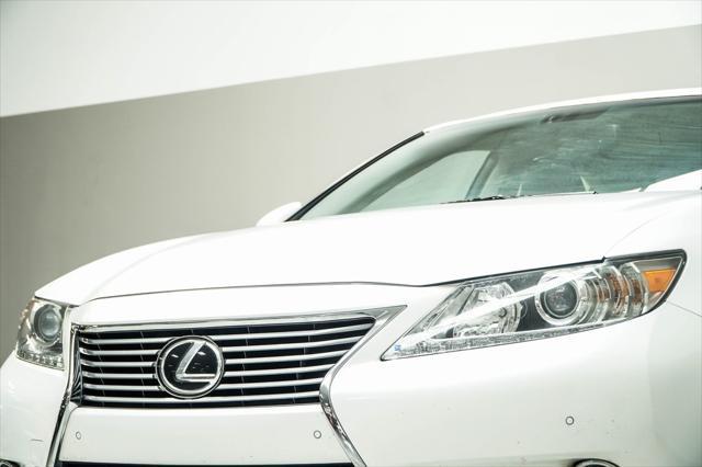 used 2014 Lexus ES 350 car, priced at $10,800