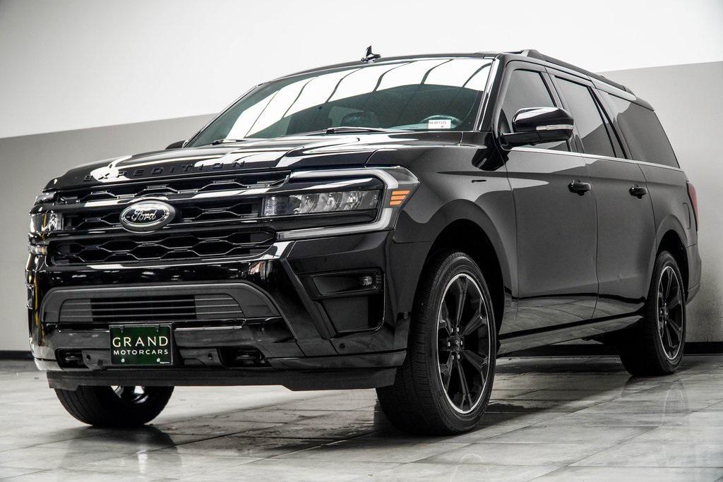 used 2022 Ford Expedition Max car, priced at $49,514