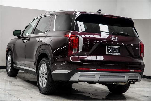 used 2024 Hyundai Palisade car, priced at $36,322