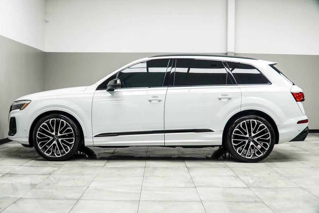 used 2025 Audi SQ7 car, priced at $81,994