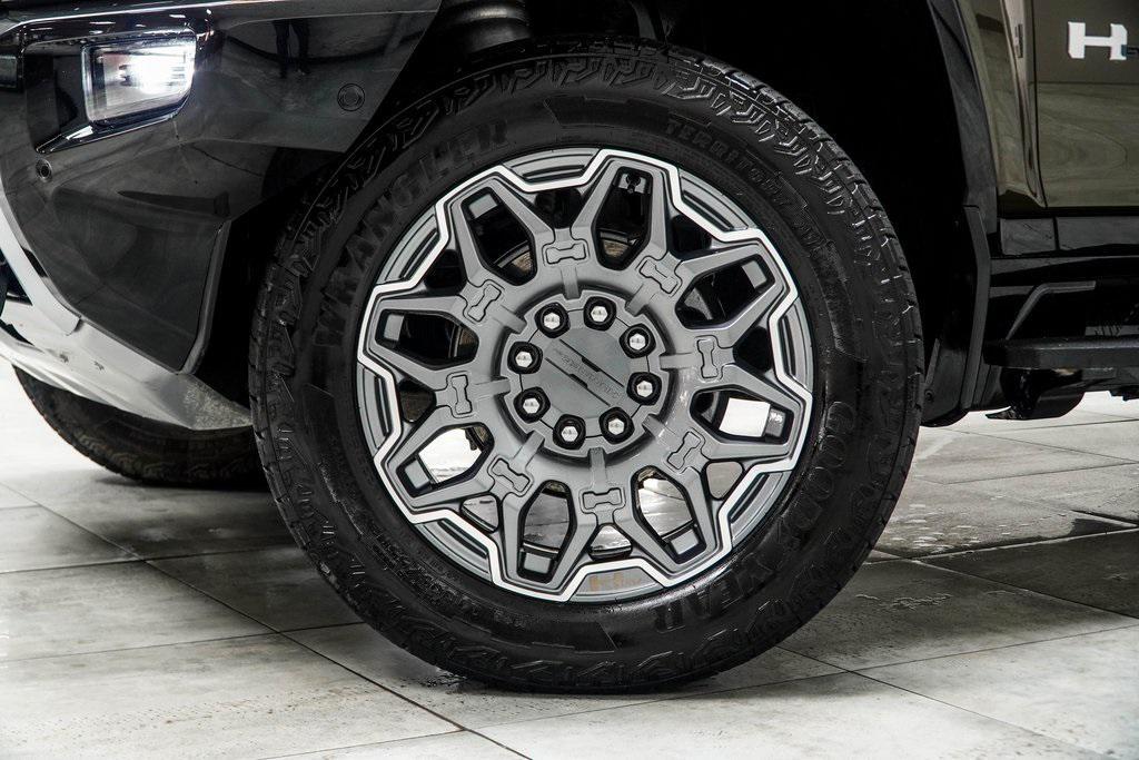 used 2025 GMC HUMMER EV Pickup car, priced at $85,888