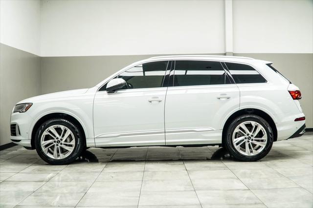 used 2023 Audi Q7 car, priced at $47,800