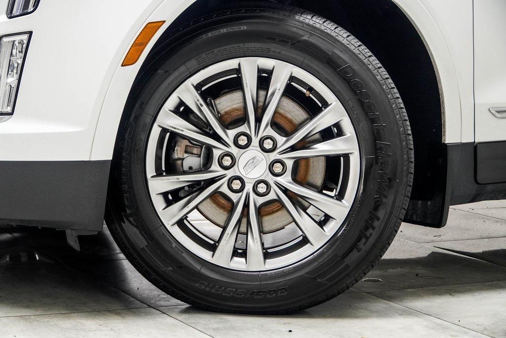 used 2021 Cadillac XT5 car, priced at $29,324