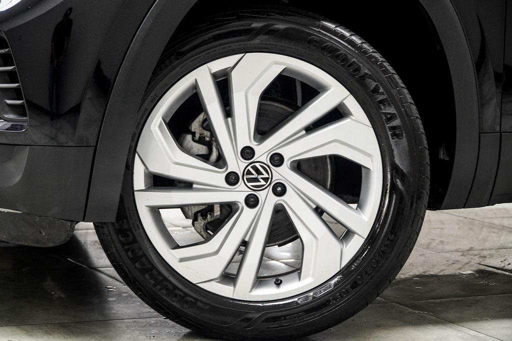 used 2020 Volkswagen Atlas Cross Sport car, priced at $20,998