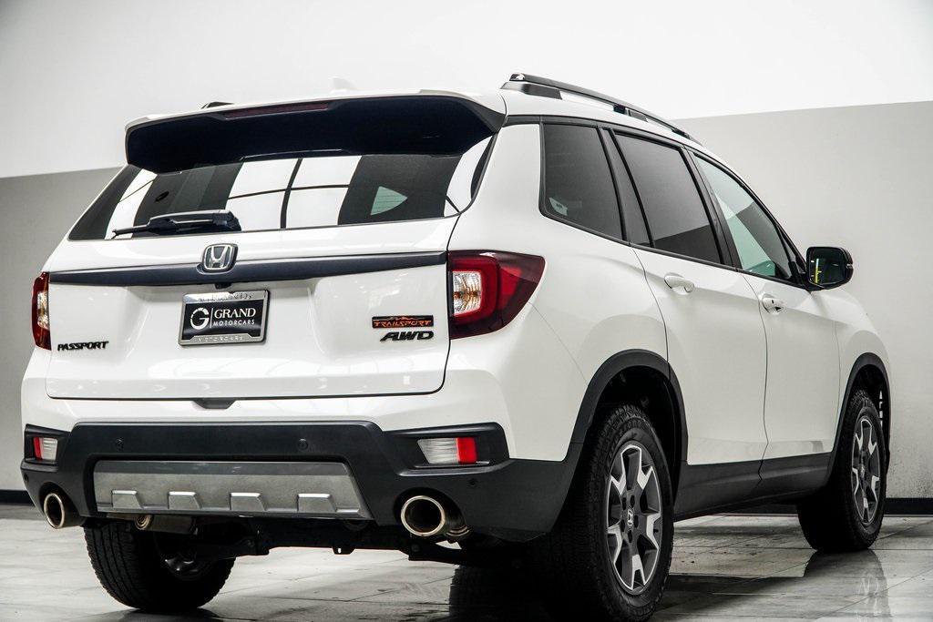 used 2022 Honda Passport car, priced at $27,990