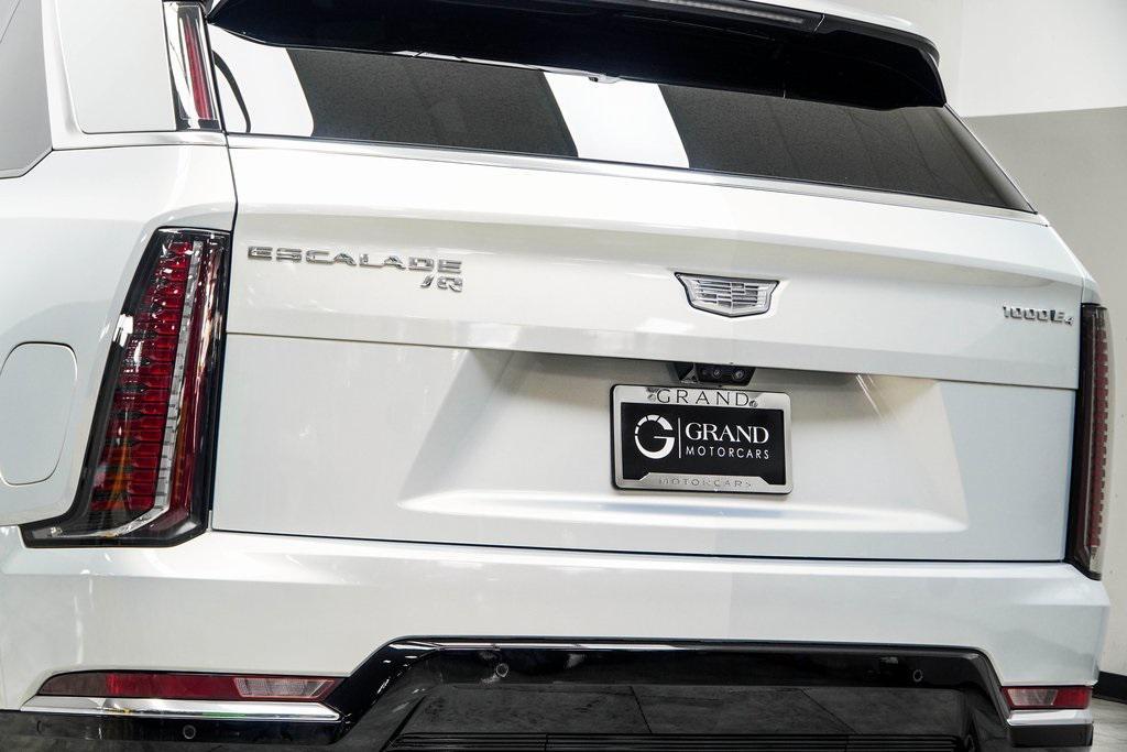 used 2025 Cadillac Escalade IQ car, priced at $121,500