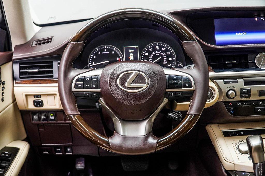 used 2016 Lexus ES 350 car, priced at $13,998