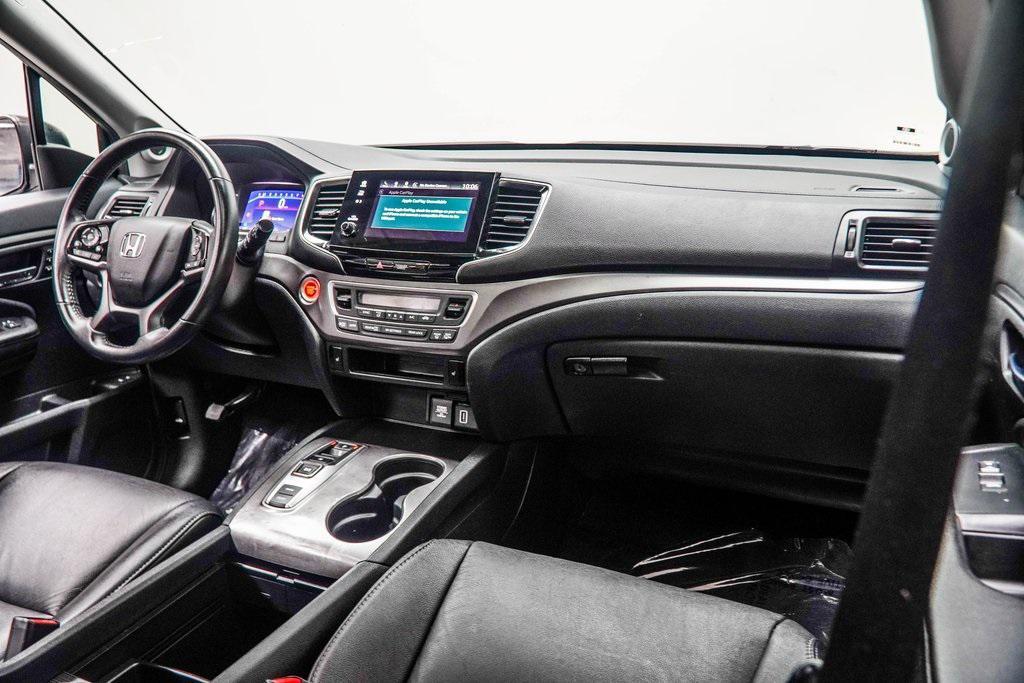 used 2021 Honda Pilot car, priced at $25,986