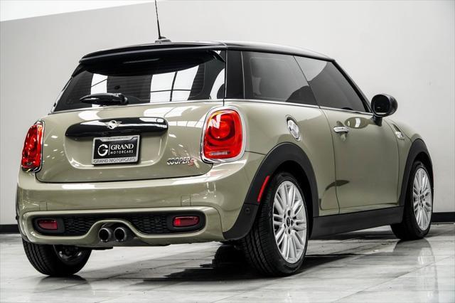 used 2019 MINI Hardtop car, priced at $19,900