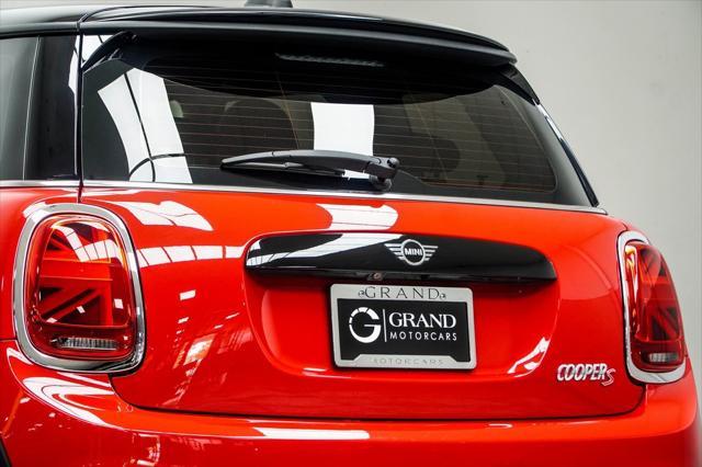 used 2020 MINI Hardtop car, priced at $21,538