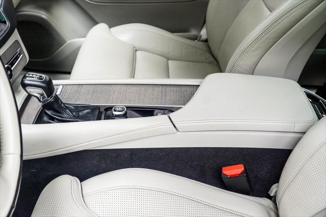 used 2022 Volvo XC90 car, priced at $39,076