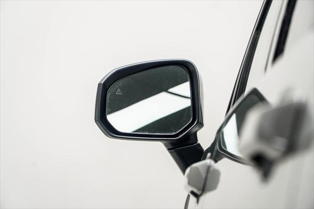 used 2024 Hyundai Santa Fe car, priced at $27,998