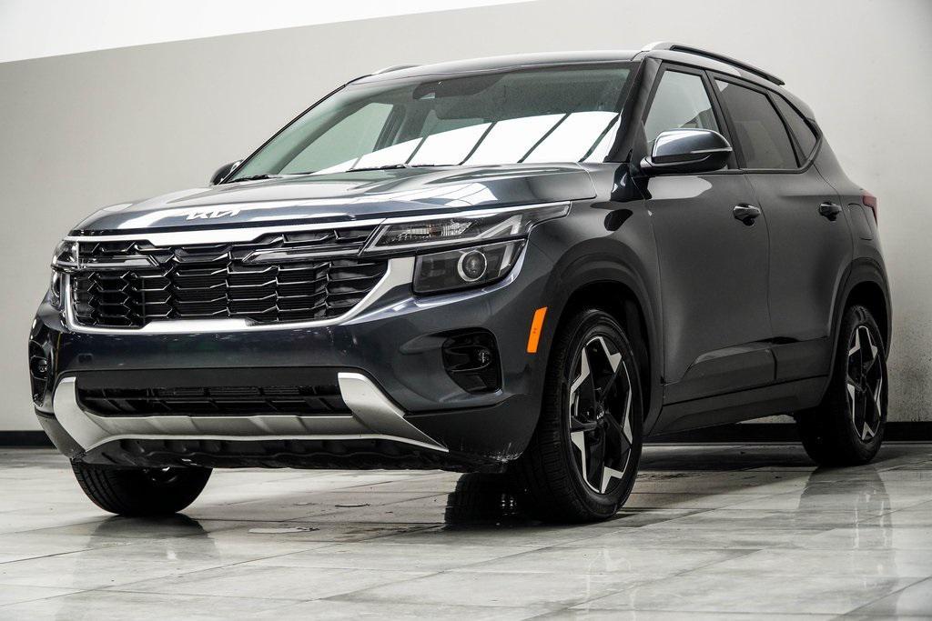 used 2025 Kia Seltos car, priced at $20,923