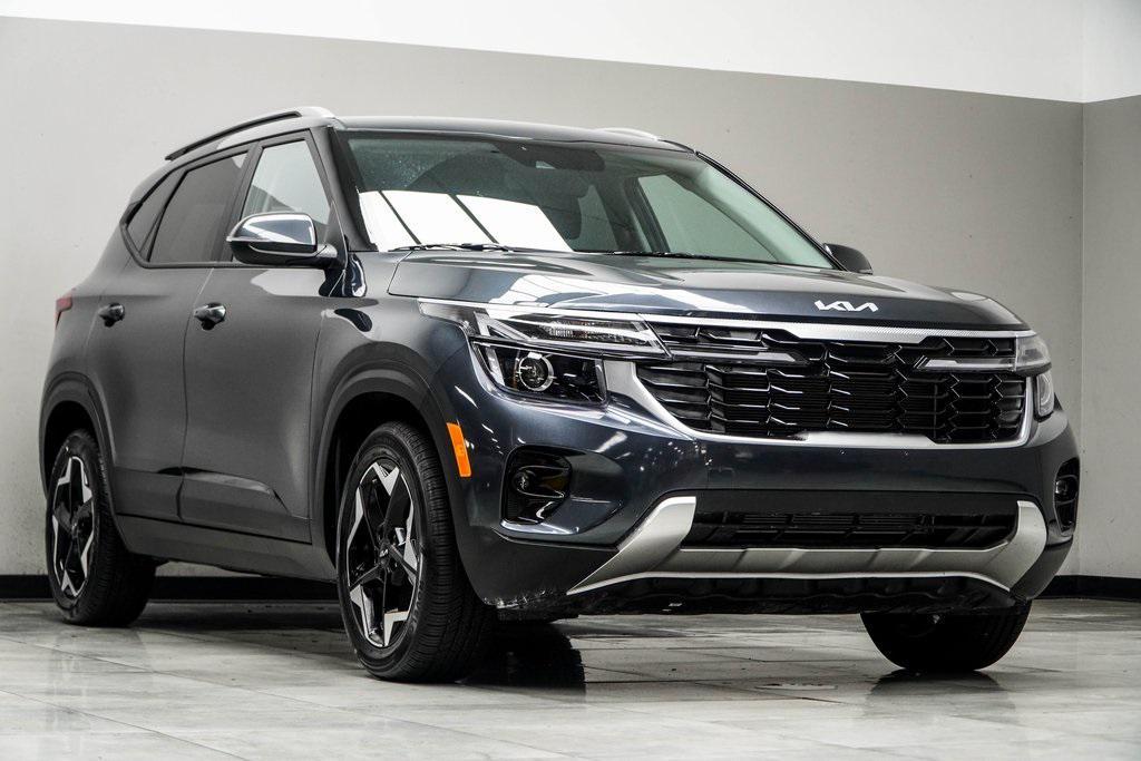 used 2025 Kia Seltos car, priced at $20,923