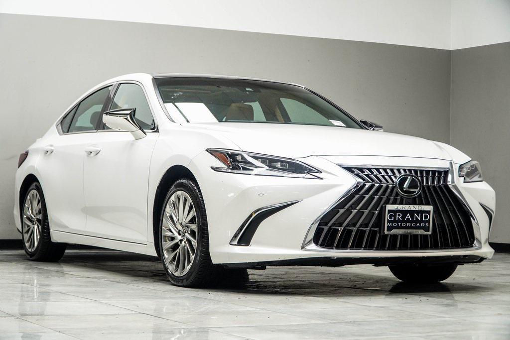 used 2023 Lexus ES 350 car, priced at $40,946