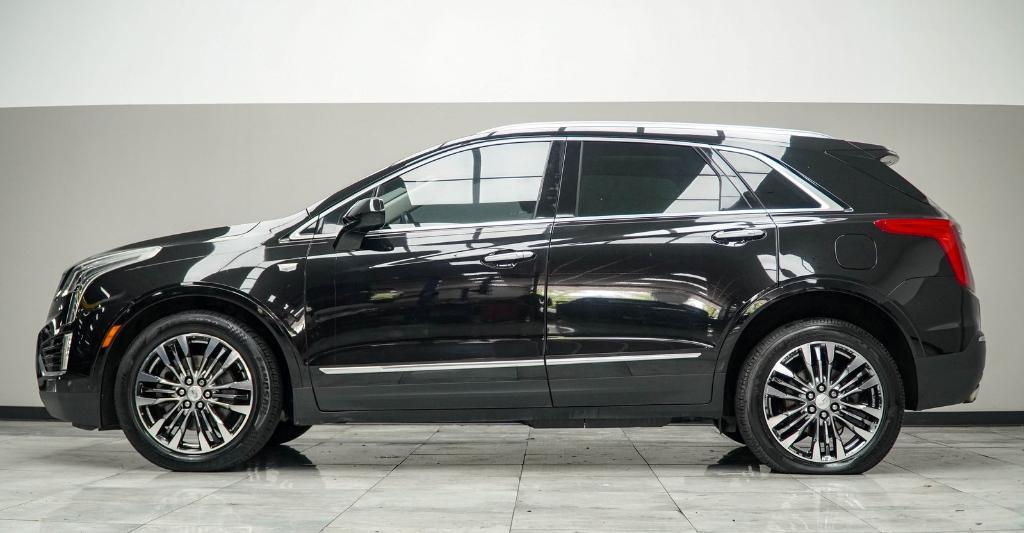 used 2017 Cadillac XT5 car, priced at $15,776