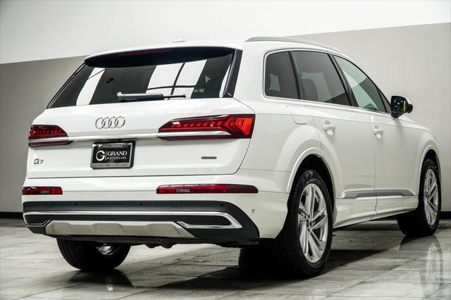 used 2023 Audi Q7 car, priced at $40,900