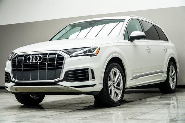 used 2023 Audi Q7 car, priced at $40,900