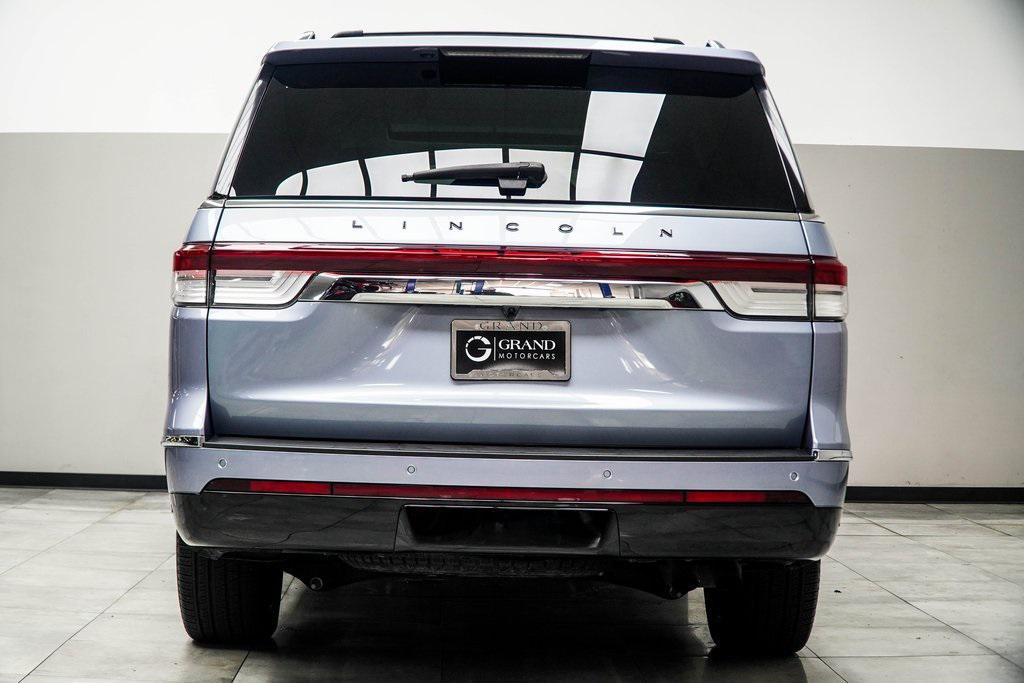 used 2022 Lincoln Navigator car, priced at $61,998