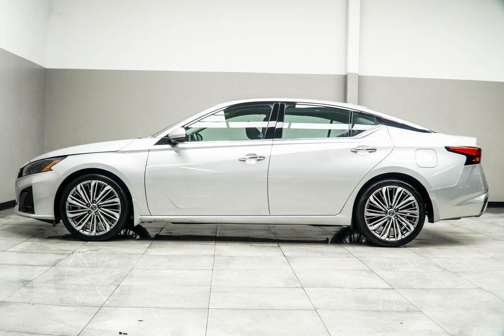 used 2024 Nissan Altima car, priced at $23,887