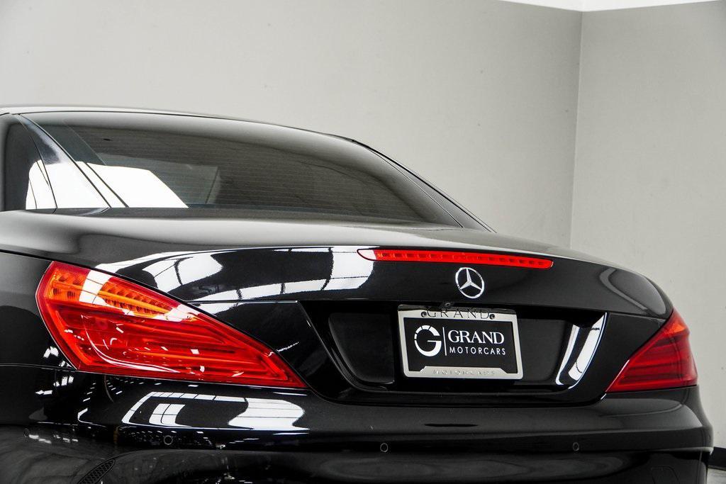 used 2019 Mercedes-Benz SL 450 car, priced at $34,103