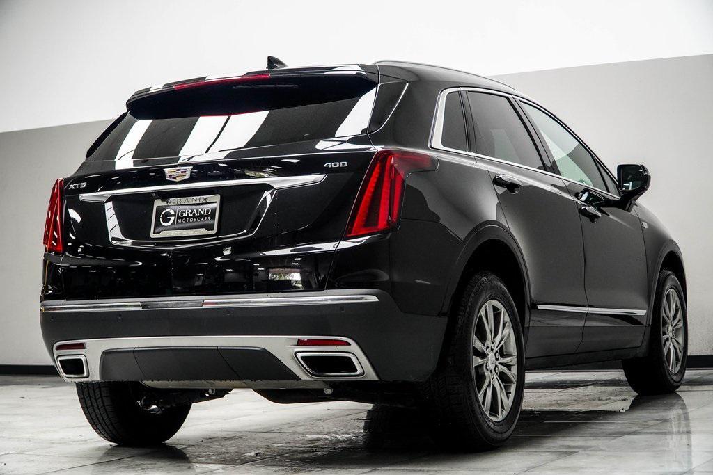 used 2023 Cadillac XT5 car, priced at $26,999