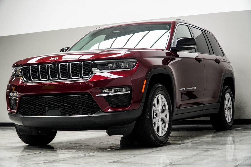 used 2022 Jeep Grand Cherokee car, priced at $28,999
