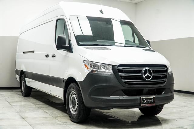 used 2022 Mercedes-Benz Sprinter 2500 car, priced at $37,900