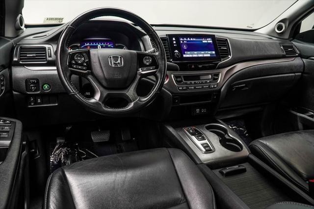 used 2022 Honda Pilot car, priced at $27,250