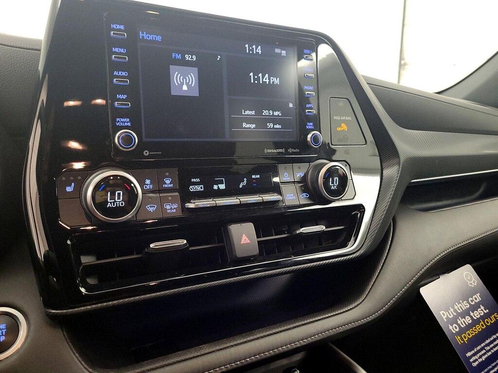 used 2021 Toyota Highlander car, priced at $31,998