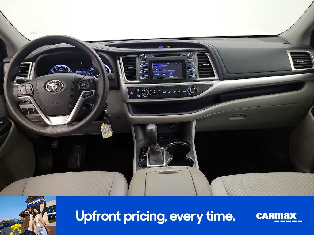 used 2015 Toyota Highlander car, priced at $25,998