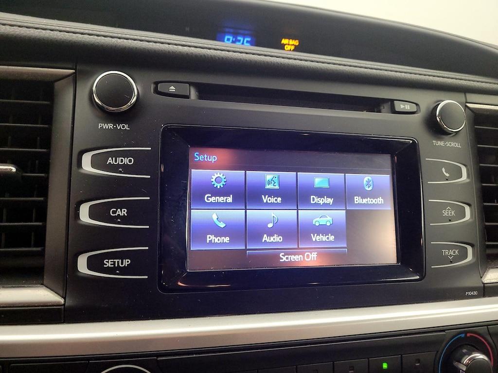 used 2015 Toyota Highlander car, priced at $25,998