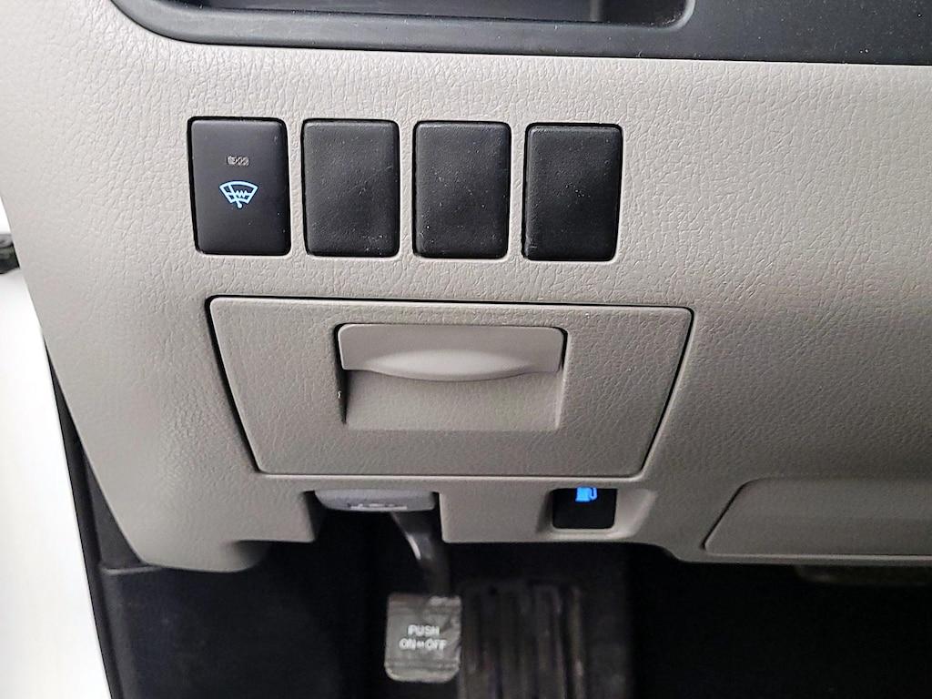 used 2015 Toyota Highlander car, priced at $25,998