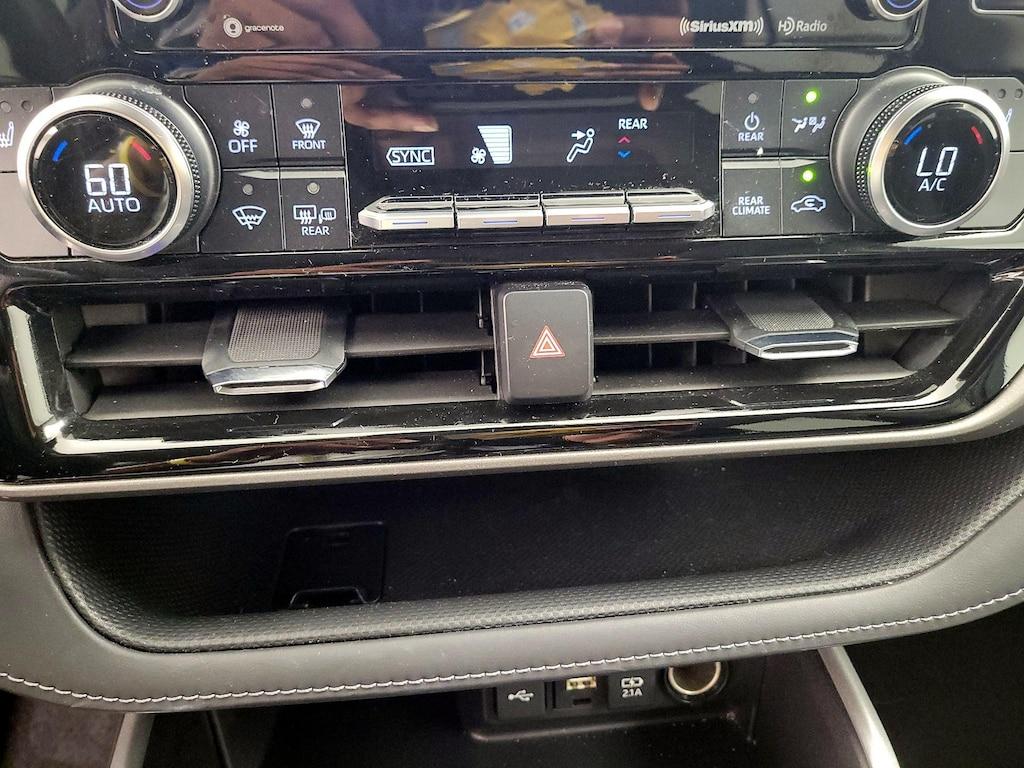 used 2021 Toyota Highlander car, priced at $32,998