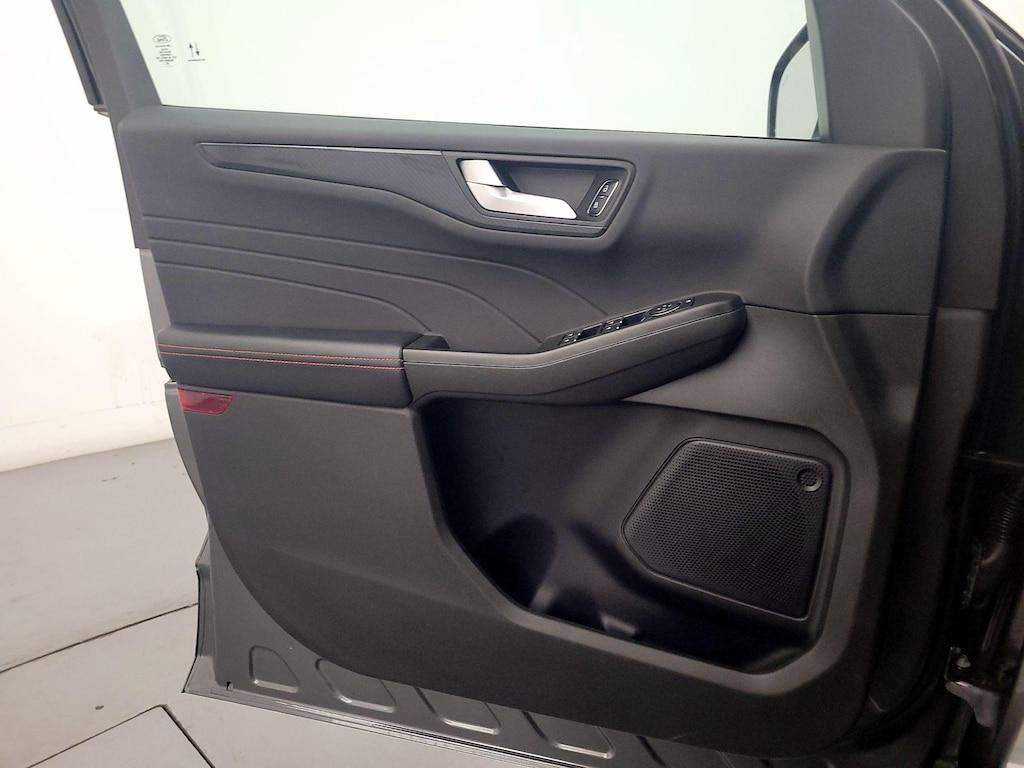 used 2023 Ford Escape car, priced at $26,998