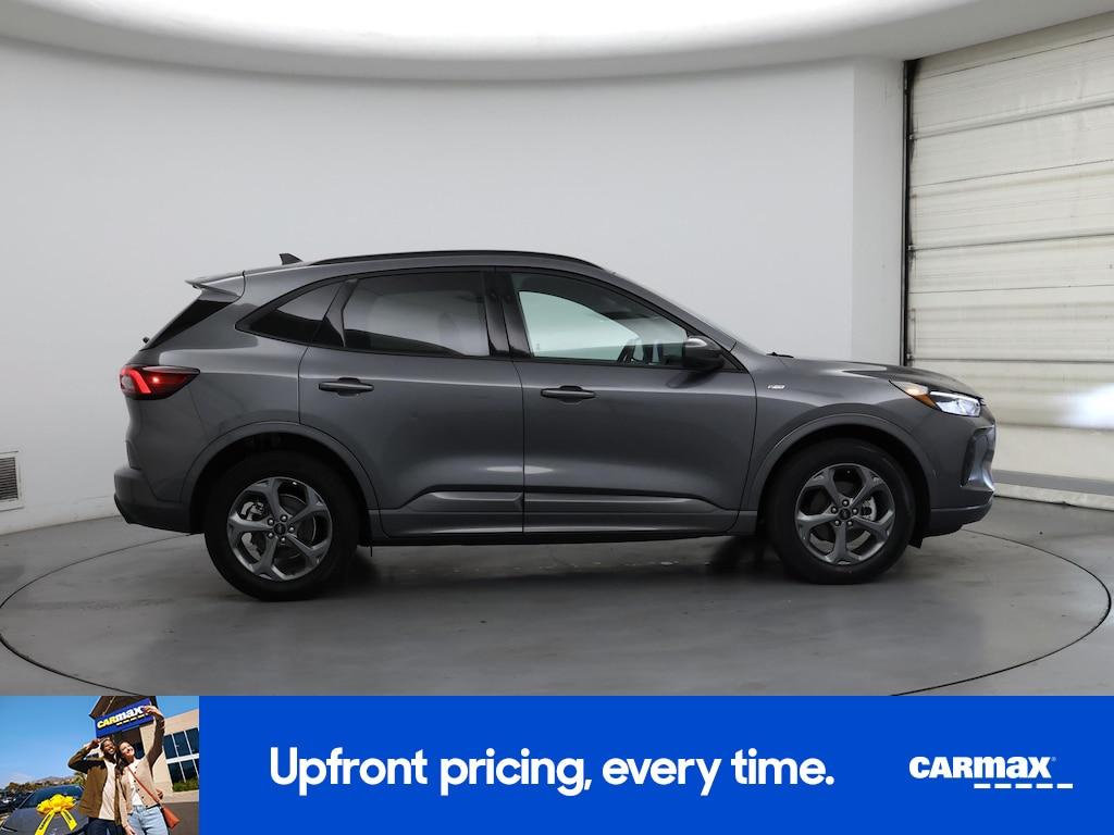 used 2023 Ford Escape car, priced at $26,998