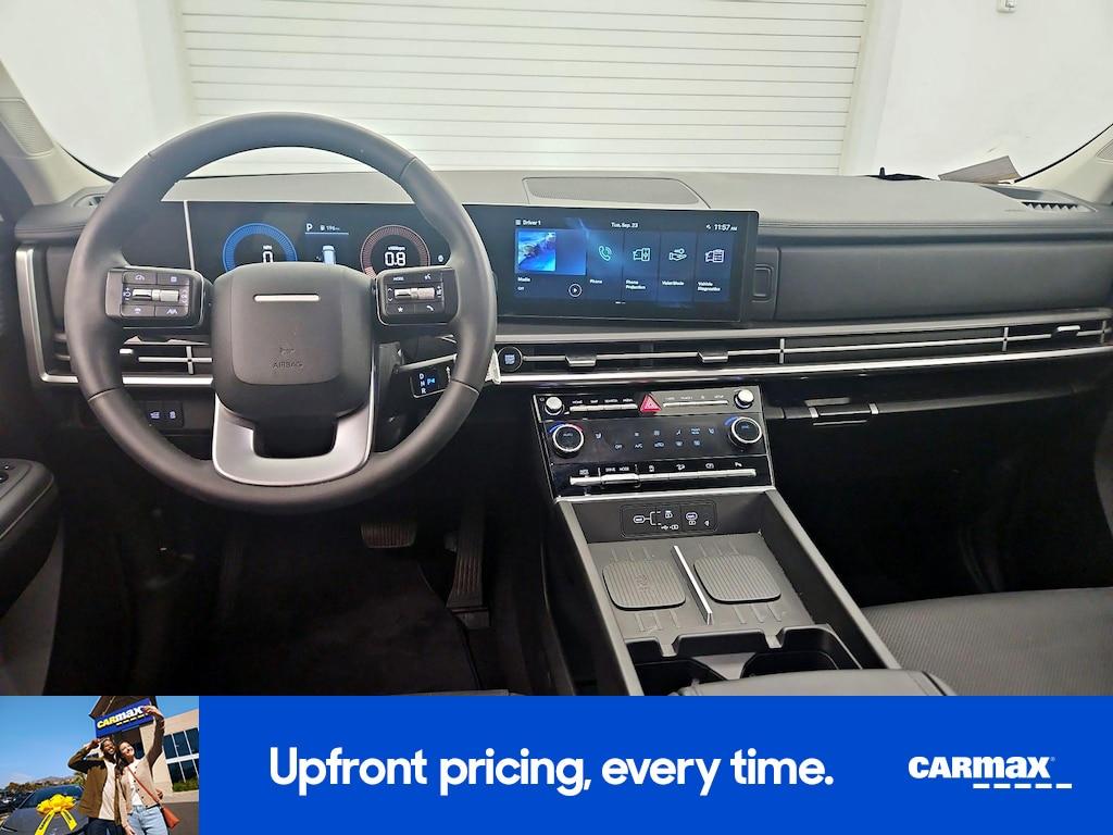 used 2025 Hyundai Santa Fe car, priced at $33,998