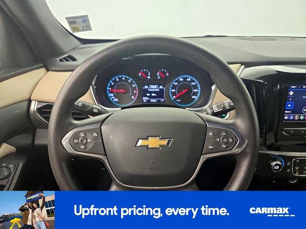 used 2023 Chevrolet Traverse car, priced at $28,998